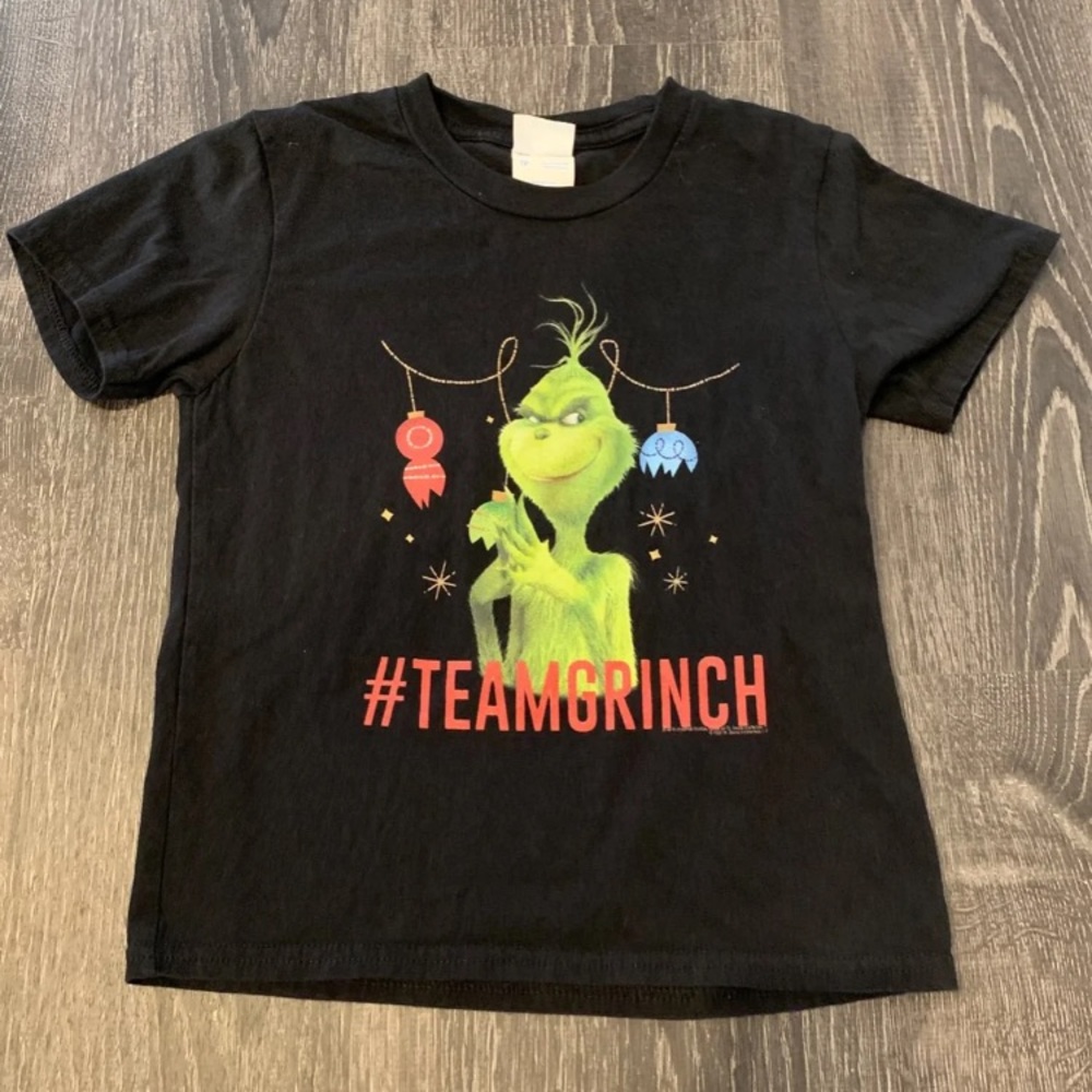Children’s Grinch shirt